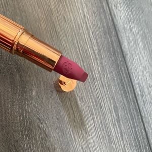 Charlotte Tilbury Secret Salma